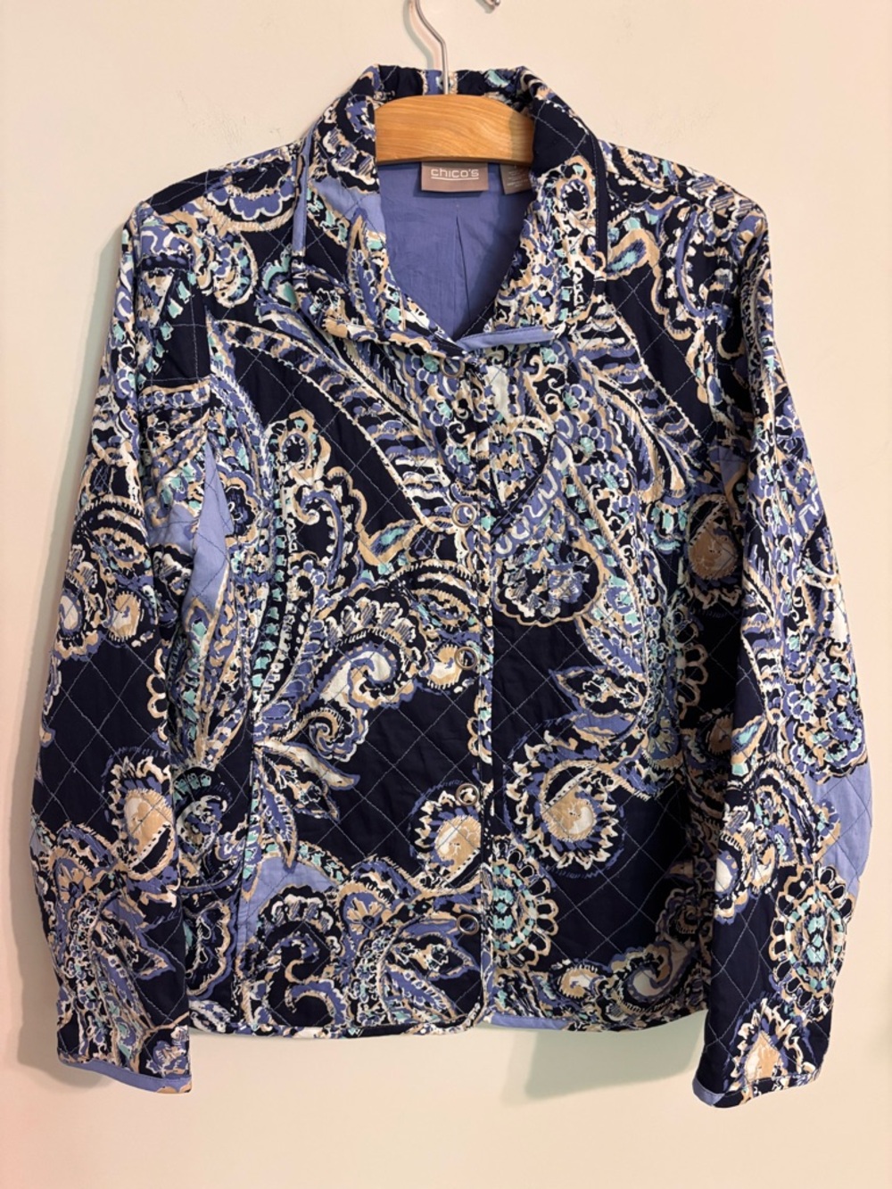 Chico’s Quilted Paisley Print lightweight jacket